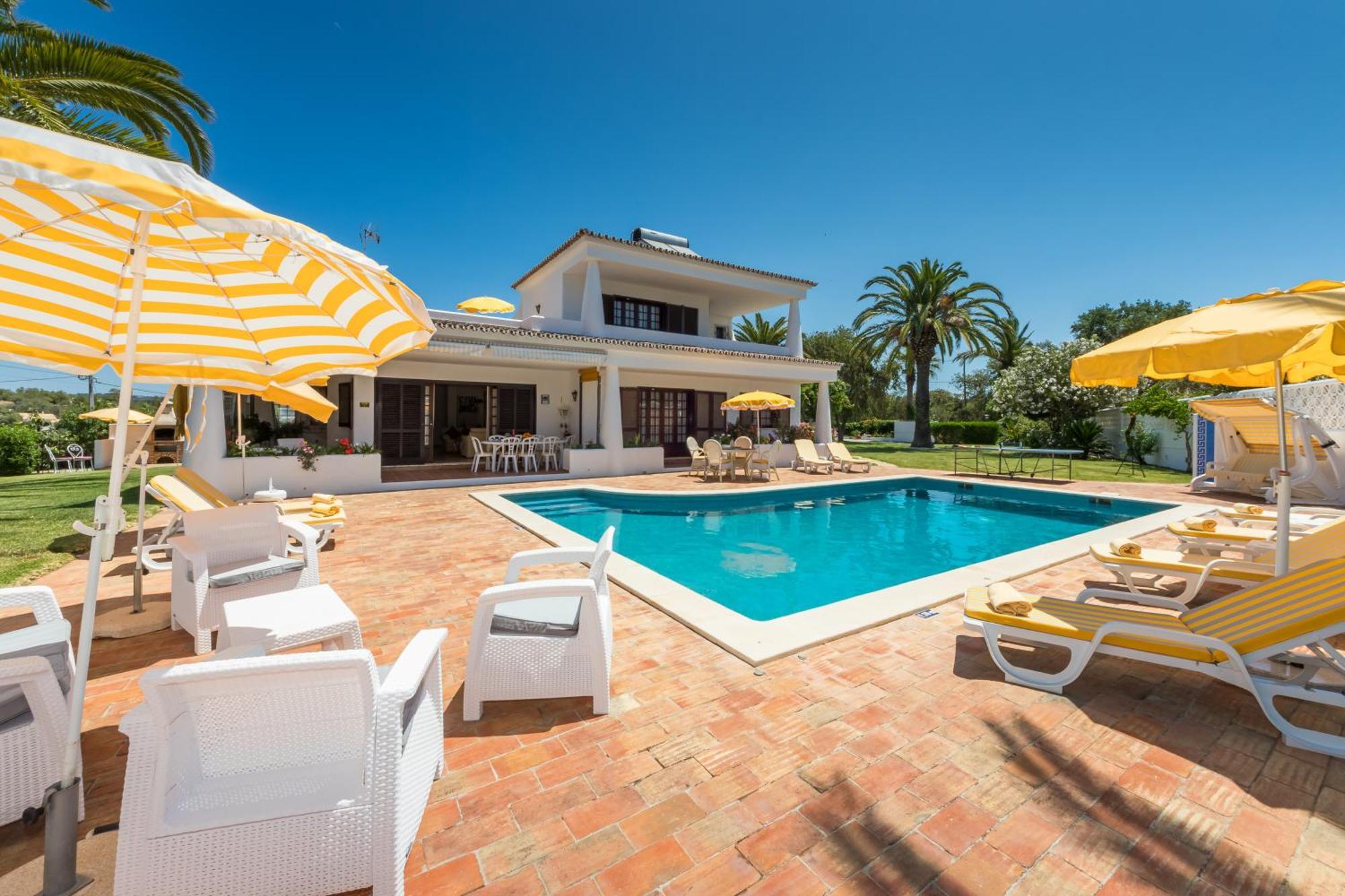 Villa El-gharb Private 4 Bedrooms Albufeira