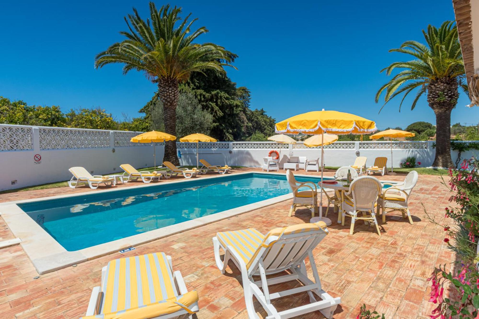 Villa El-gharb Private 4 Bedrooms Albufeira
