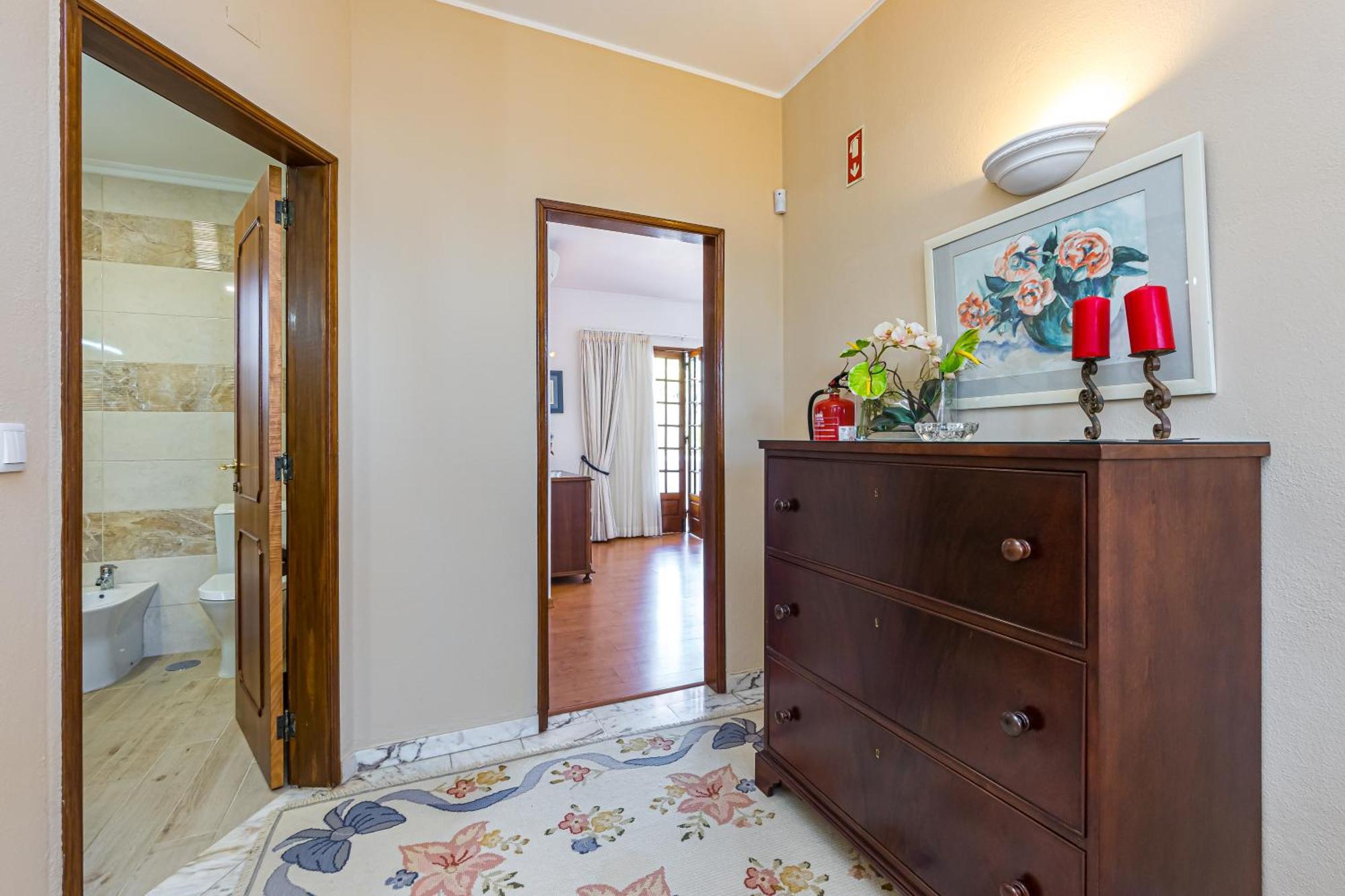 Villa El-gharb Private 4 Bedrooms *