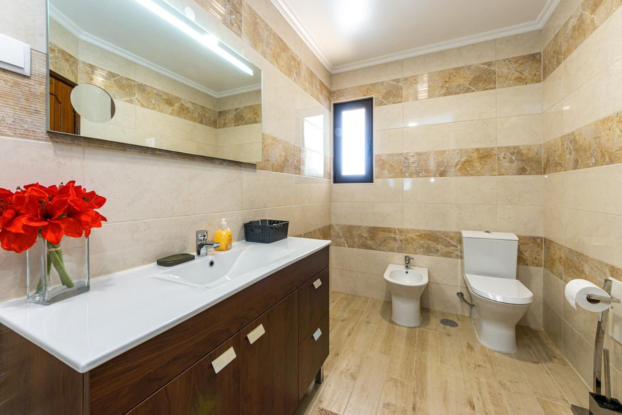 El-gharb Private 4 Bedrooms Villa