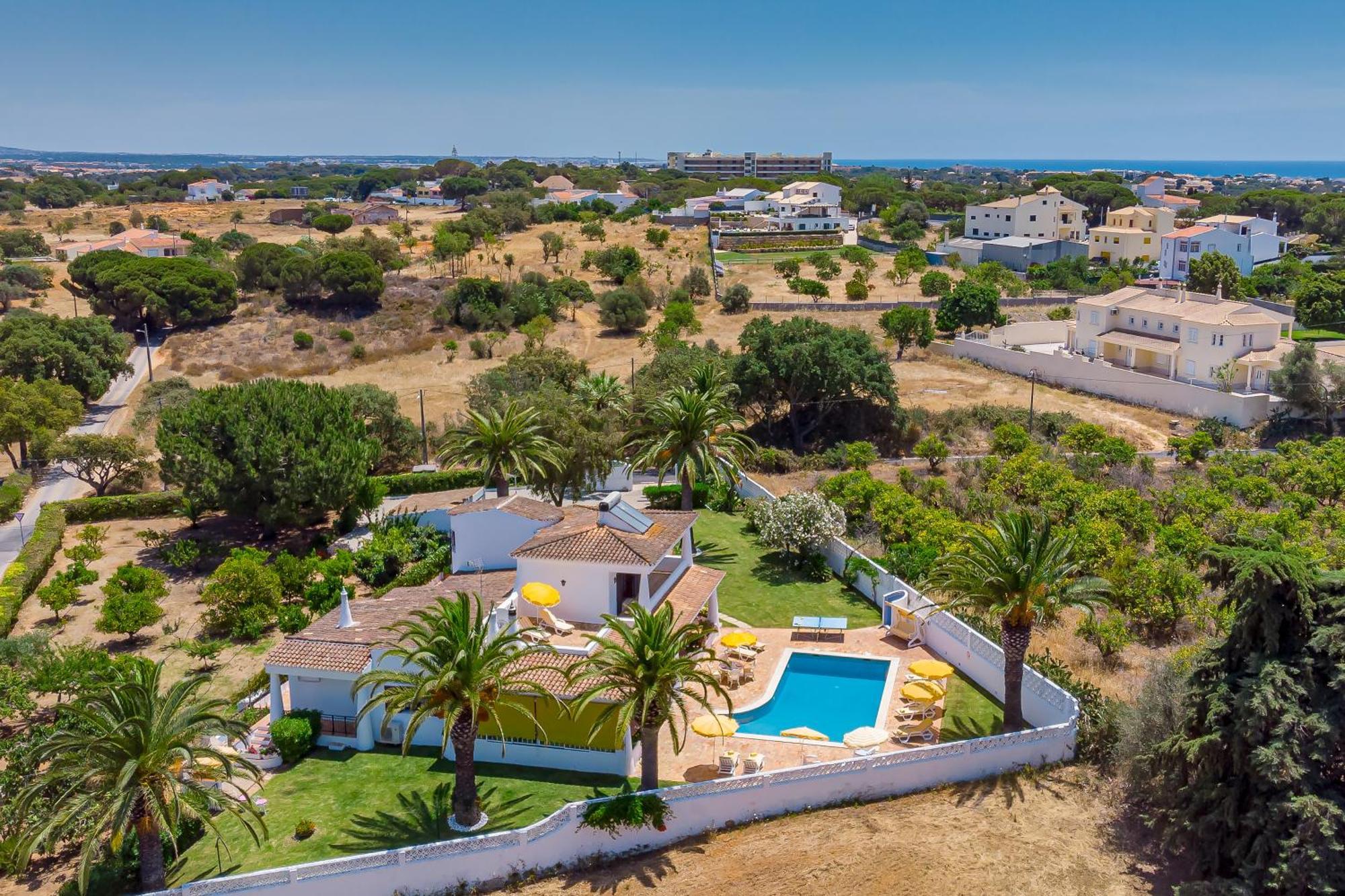El-gharb Private 4 Bedrooms *