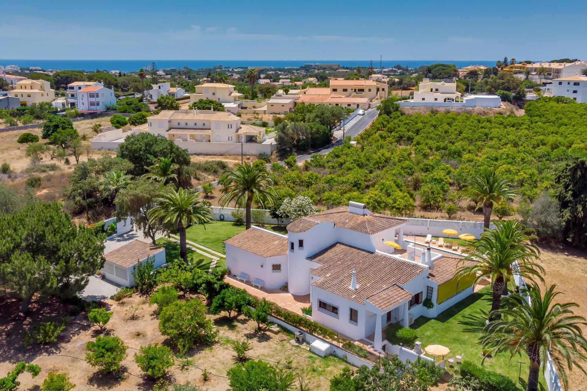El-gharb Private 4 Bedrooms Villa Albufeira